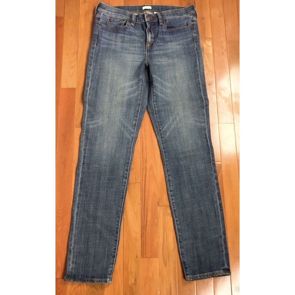 J.Crew Straight Leg Light Wash Stretch Jeans Size 29 (30X30) wrinkle‎ effect